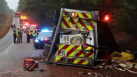 Fire Truck Crashes Leaves Firefighter Hurt In Monroe County Macon