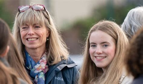 Madeleine McCann's sister speaks out for first time on tragic ...