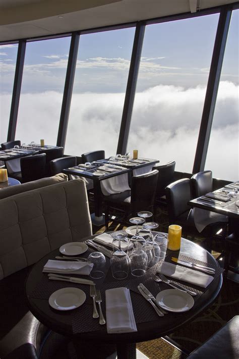 Pin By Cn Tower La Tour Cn On 360 Restaurant Restaurant 360 Cn