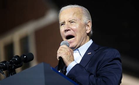 Biden advierte que la democracia está en peligro en elecciones