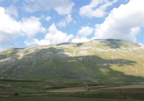 Una Carta Geologica Per Marche E Romagna Toscana Umbria