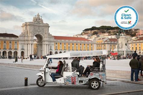 Lisbona Tour Guidato Privato In Tuk Tuk Di Ore Getyourguide