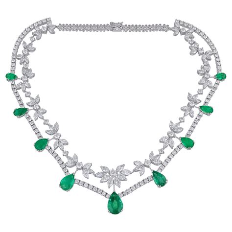 Pear Shape Natural Emerald Gemstone Necklace Diamond Pave Karat