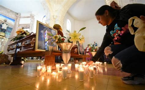 Pueblo Rarámuri Llora El Asesinato De Sacerdotes Jesuitas En Chihuahua La Prensa Noticias