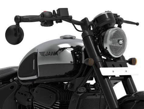 Jawa 42 Bobber Black Mirror Price Specs Mileage Colours Photos And