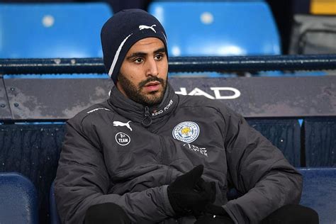 Riyad Mahrez Ficha Por El Manchester City Man City Mahrez Fondo De