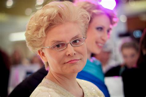 Дело случая: Елена Малышева — о том, как оказалась на телевидении | theDay