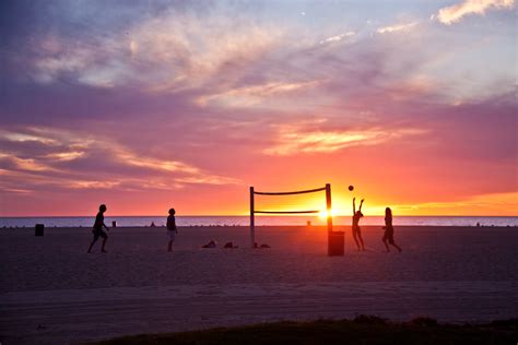 Volleyball on Venice Beach - Los Angeles, CA | Thanks to The… | Flickr