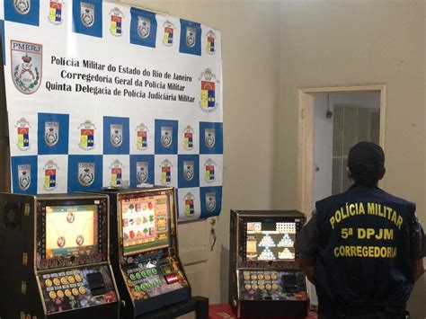 Policia Fecha Bingo Clandestino Em Valen A Super R Dio Tupi