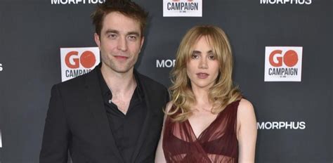 Robert Pattinson Y Suki Waterhouse Ya Son Padres CANALTRARD Ultimas