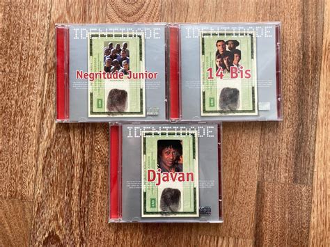 3 Cds da Coleção Identidade Negritude Junior 14 Bis e Djavan Item