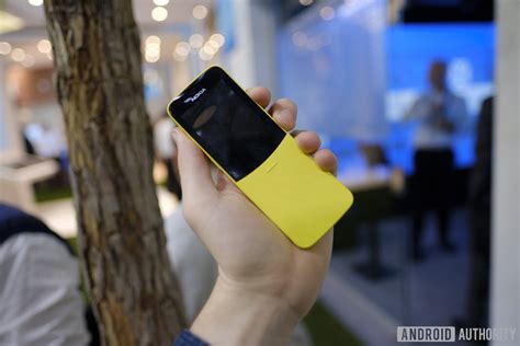 The Banana Phone Is Back Nokia Reboot Revealed At Mwc