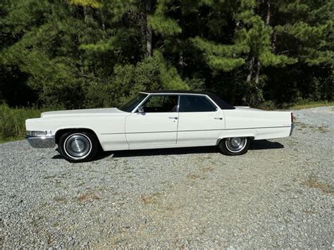 1969 Cadillac Sedan DeVille GAA Classic Cars