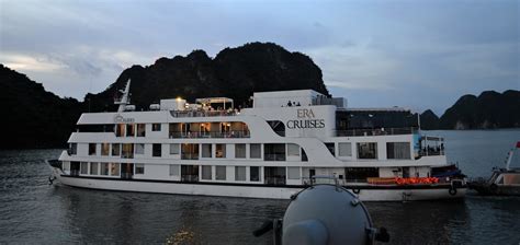 Mon Ch Ri Cruise Halong Bay Vietnam Era Cruises Boat Ma Flickr