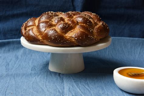 Fig Olive Oil Sea Salt And Spelt Challah Recipe The Washington Post