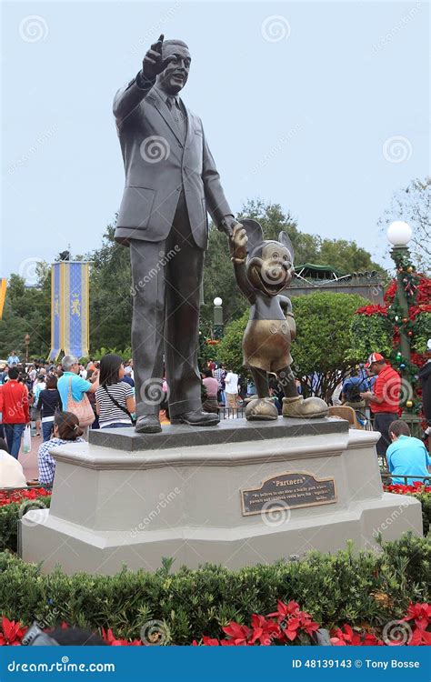 Bronze Walt Disney Holding Mickey Mouse S Hand Statue At Disneyland