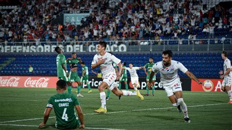 Sporting Cristal Vs Nacional La Reacción De La Prensa Paraguaya Tras