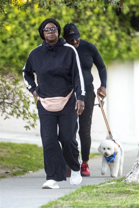Viola Davis Out In Toluca Lake 04102023 • Celebmafia