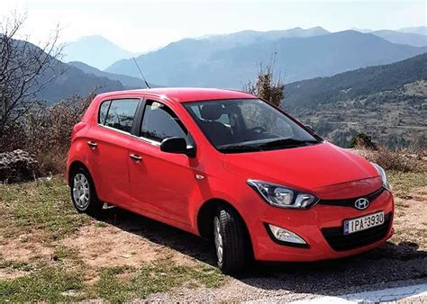 Rent a scooter Athens & Car rentals in Athens Greece | icarus-rentals.gr