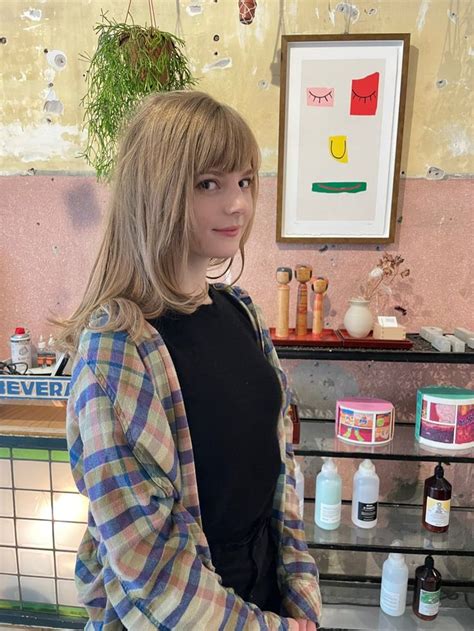 Ella Freya エラ・フレイヤ on Twitter | Actrices bonitas, Mujeres guapas ...