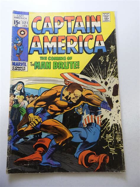 Captain America Vg Condition Moisture Stain Fc Comic Books