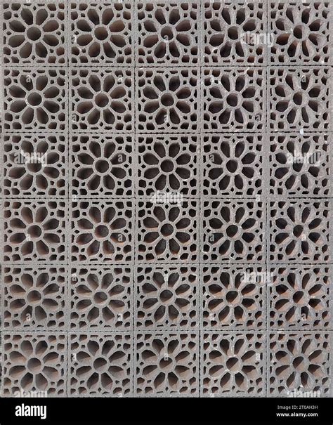 Ceramic latticework hi-res stock photography and images - Alamy 