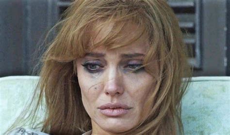 Môj syn je gay Zmätený rodič sa rozhodol anonymne požiadať o radu ľudí na internete