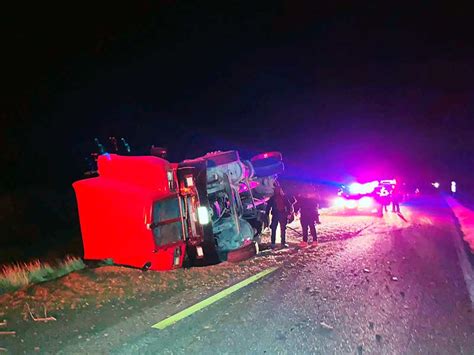 Falla mecánica causó la volcadura de un tráiler Contacto Hoy