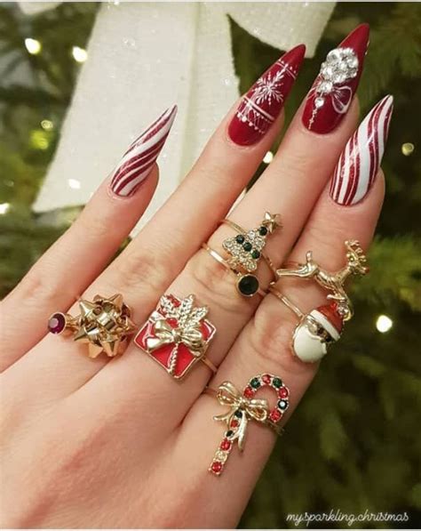 Cutest Christmas Nail Arts The Glossychic Christmas Nail Art