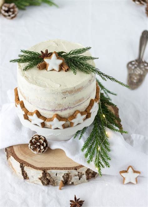 Amazing And Delicious Winter Wedding Cakes Weddingomania