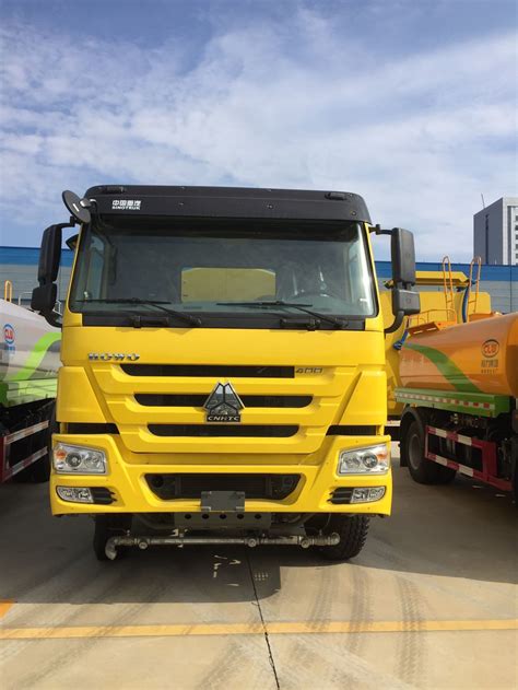 Sinotruk Factory Directly Sale 6X4 20cbm Water Tank Truck Water