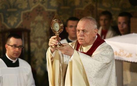 Cud w Legnicy Wydarzenie eucharystyczne zobaczcie zdjęcia Legnica