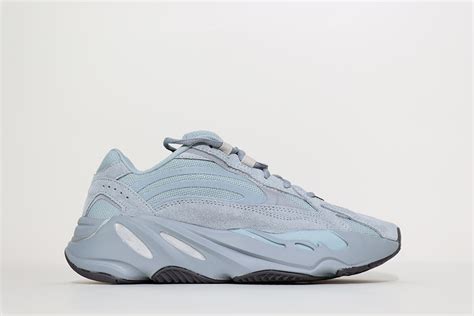 Yeezy 700 V2 Hospital Blue Hypeunique