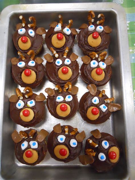 Reindeer Cupcakes Reindeer Cupcakes Food Desserts