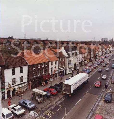 Yarm High Street – 1993 | Picture Stockton Archive