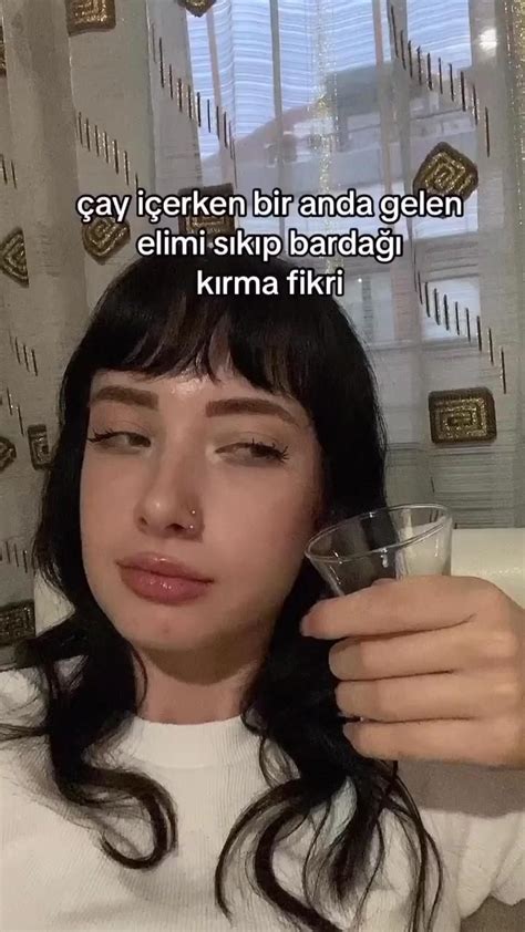 ᴇsʀᴀ Adlı Kullanıcının Sizin Pinleriniz Panosundaki Pin Komik şeyler Komik Işaretler Komik