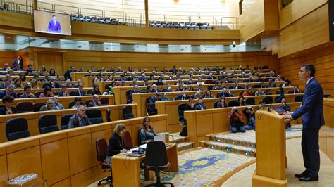 El Congreso aprueba la reforma del artículo 49 de la Constitución con