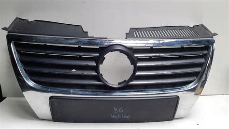 Passat B6 Highline atrapa grill zderzaka 3C0 853 651 D za 279 zł z