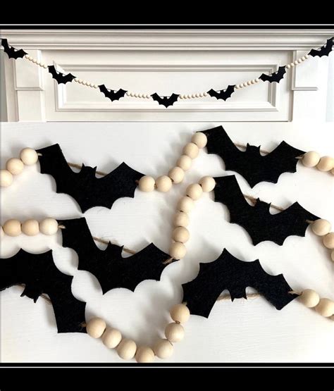 Halloween Black Felt Bats And Wood Beads Garland For Fireplace Mantel