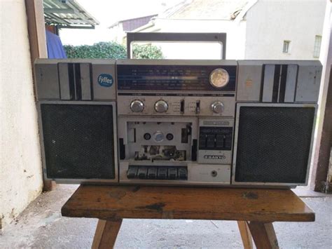 Radiomagnetofon retro rádio kazeťák dvojče Sanyo M9813L Aukro