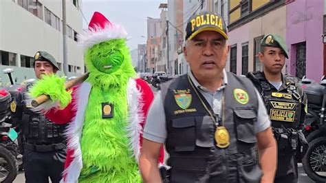 Grinch policial Agente disfarçado prende suspeito de tráfico no Peru