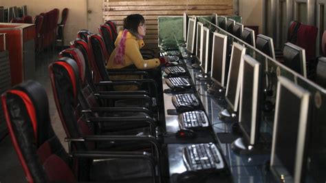 6487 Internet Cafes For Gamers Were Out Of Business Just In The First