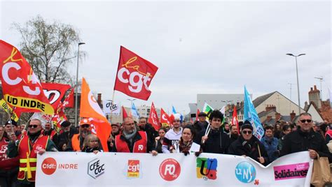 R Forme Des Retraites Entre Et Manifestants Ch Teauroux