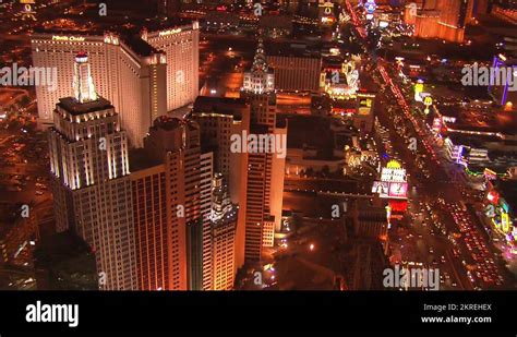 Las Vegas Hotels Strip Night Stock Video Footage - Alamy