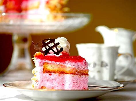 5 unique places for perfect London afternoon tea experience | Travel ...