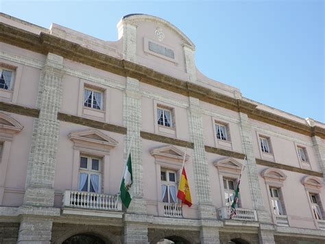 La Diputación de Cádiz publica las bases para 88 plazas de personal