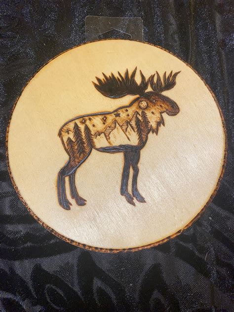 Circle Wood Burned Moose Nature Plaque Etsy