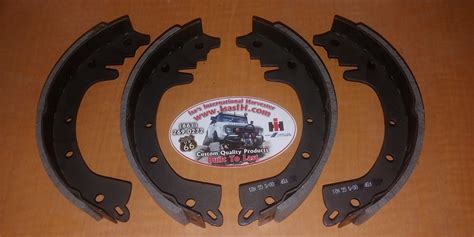 Isa S International Harvester Brake Shoe Set For 1961 63 Scout 80