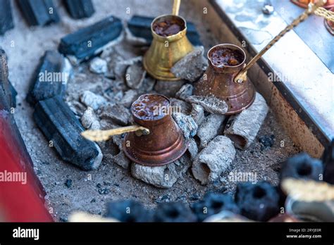 Traditional Cooking Methods Hi Res Stock Photography And Images Alamy