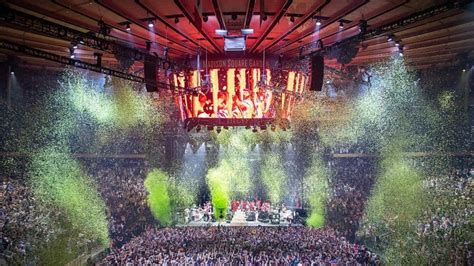 Phish Revisits Past New Year S Eve Gags At Madison Square Garden Recap